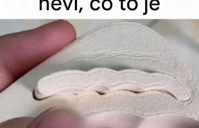 Malý zapomenutý polštářek, který by mohl způsobit revoluci ve způsobu nošení podpatků