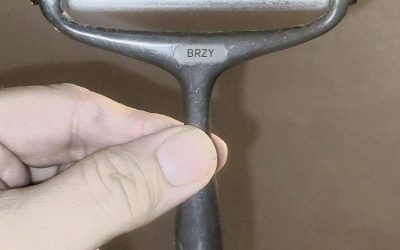 Jednoduchý kuchyňský nástroj, který je i dnes atraktivní. Vkročte do moderní kuchyně a najdete v ní spoustu high-tech vychytávek. Chytrá zařízení.